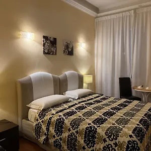 2* Affittacamere Glamour Center Of